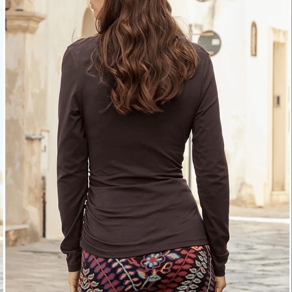 Peruvian Connection Long Sleeve Cyprus Long Sleeve Floral Top Size XS - Picture 9 of 10